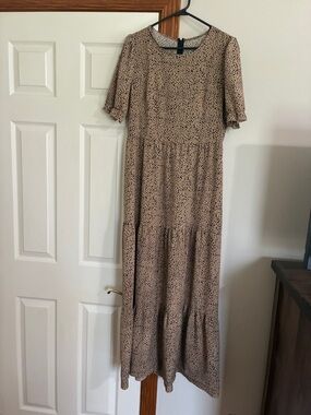 Women's Beige Speckle Maxi Dress